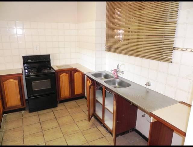 2 BEDROOM PROPERTY TO RENT IN ZWARTKOP